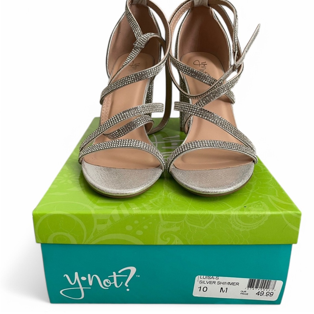 Y•not? Silver Shimmer Women's Heels!